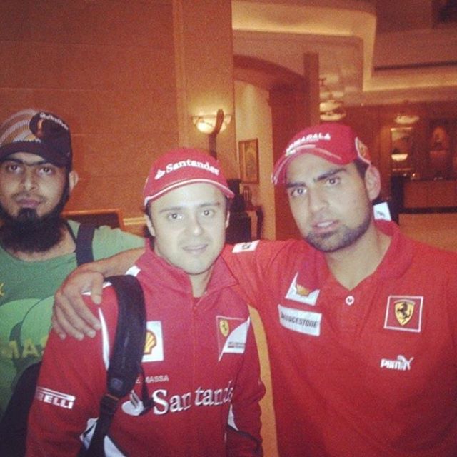 Felipe Masa meets @moe_bana.*Met anyone famous, email or tag us and get featured on our "Fame Cam" @massafelipe19