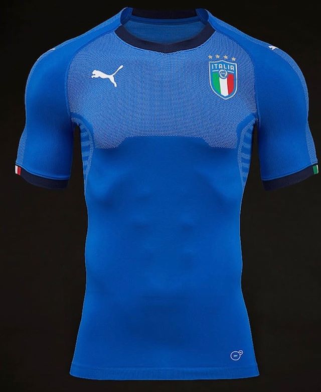New Italy Kit and Range released for the World Cup. Click on www.swoosh0018.com to see the range. Your thoughts?