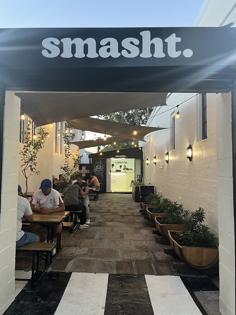 SMASHT