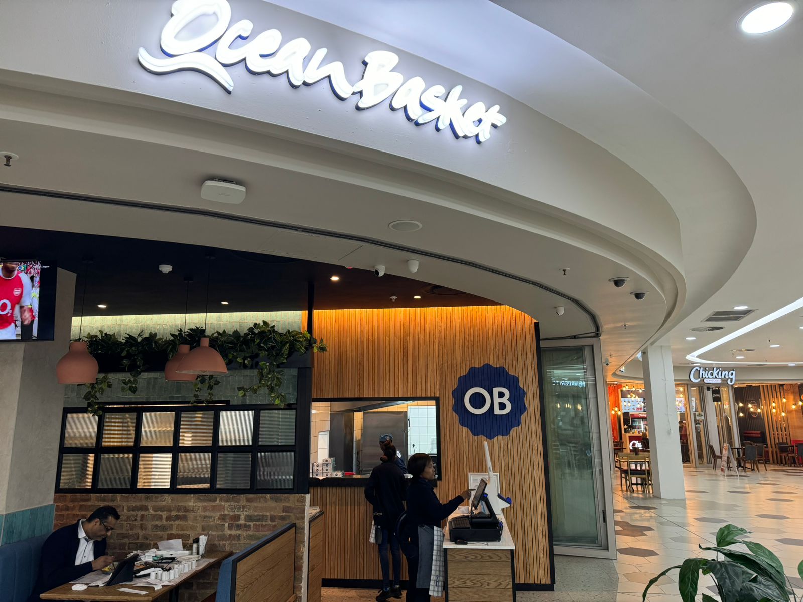 WhatsApp-Image-2024-08-27-at-22.22.09_c3575553